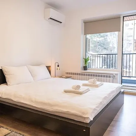 Digital Nomad With Free Gym Pass And Office Setup Sofya