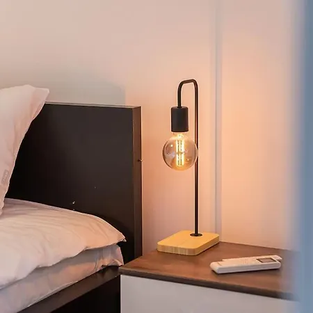 Digital Nomad With Free Gym Pass And Office Setup Apartamento