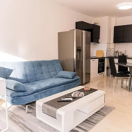 Digital Nomad With Free Gym Pass And Office Setup * Sofia